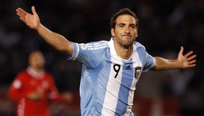 开云体育平台APP-当北欧风暴席卷绿茵场，国际米兰的瑞典强压与NBA总决赛的跨界启示