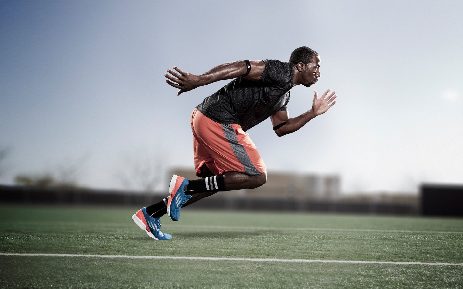 迪亚斯之夜,当总决赛的聚光灯照亮无名者