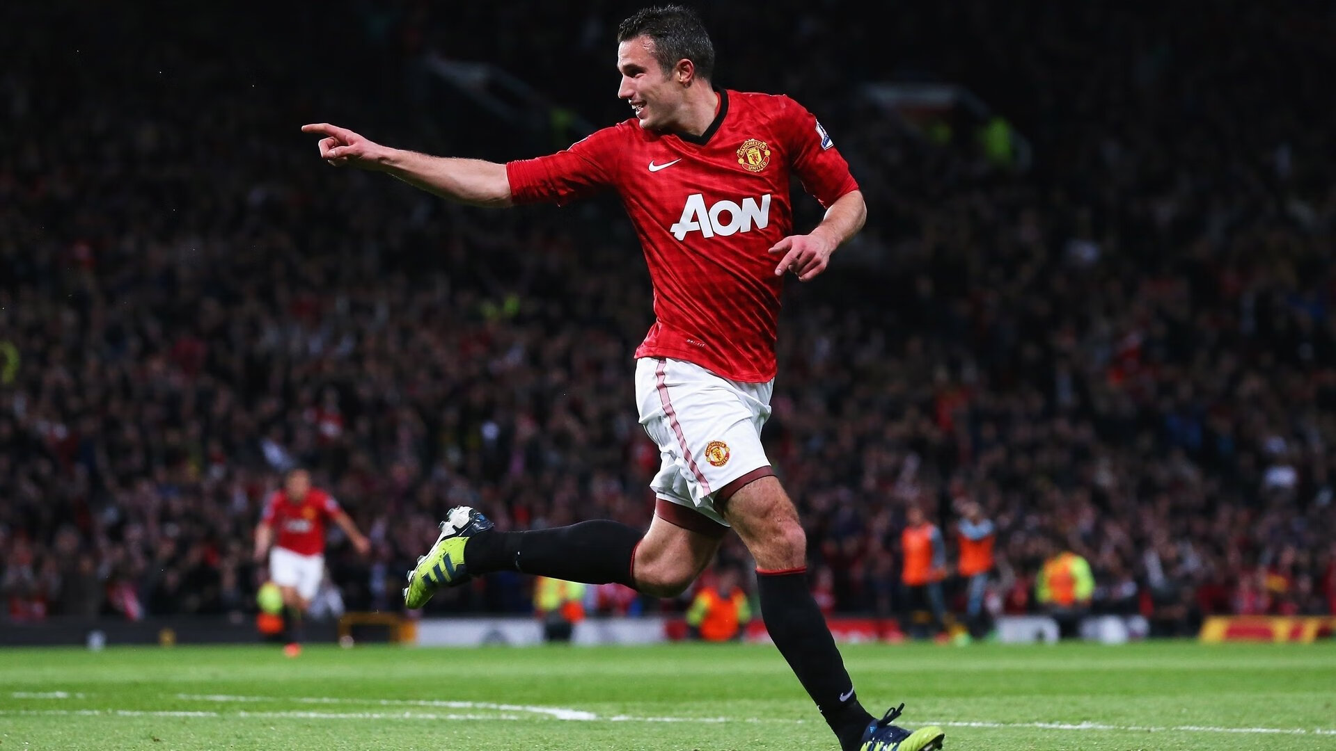 厄瓜多尔巅峰对决，当托尼在勒沃库森的关键时刻站出来